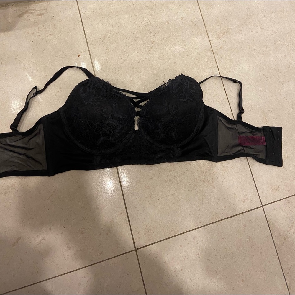 black corset bra top with crowd detail